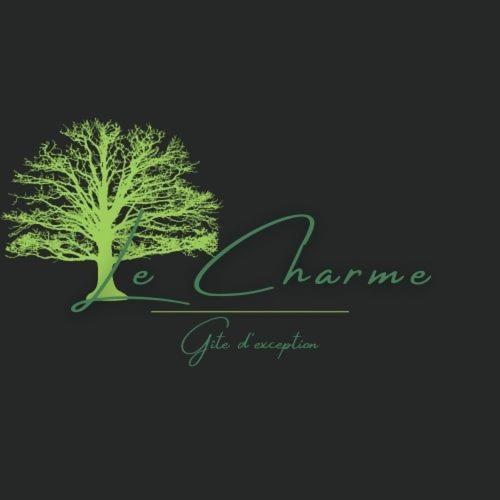 Le Charme Villa Mezilles ภายนอก รูปภาพ